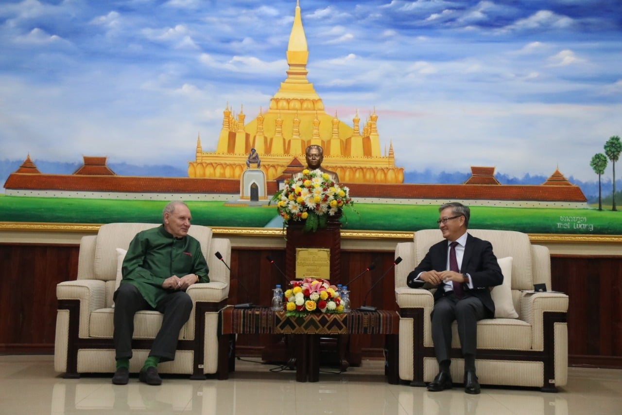 ຫົວໜ້າຄະນະພົວພັນຕ່າງປະເທດສູນກາງພັກ ຕ້ອນຮັບການເຂົ້າຢ້ຽມຂໍ່ານັບ ແລະ ປະດັບຫຼຽນໄຊໃຫ້ແກ່ຄະນະສະມາຄົມມິດຕະພາບ ຣັດເຊຍ-ລາວ - 278721679 706086944173342 445119977333910157 n - ຫົວໜ້າຄະນະພົວພັນຕ່າງປະເທດສູນກາງພັກ ຕ້ອນຮັບການເຂົ້າຢ້ຽມຂໍ່ານັບ ແລະ ປະດັບຫຼຽນໄຊໃຫ້ແກ່ຄະນະສະມາຄົມມິດຕະພາບ ຣັດເຊຍ-ລາວ ຫົວໜ້າຄະນະພົວພັນຕ່າງປະເທດສູນກາງພັກ ຕ້ອນຮັບການເຂົ້າຢ້ຽມຂໍ່ານັບ ແລະ ປະດັບຫຼຽນໄຊໃຫ້ແກ່ຄະນະສະມາຄົມມິດຕະພາບ ຣັດເຊຍ-ລາວ - 278721679 706086944173342 445119977333910157 n - ຫົວໜ້າຄະນະພົວພັນຕ່າງປະເທດສູນກາງພັກ ຕ້ອນຮັບການເຂົ້າຢ້ຽມຂໍ່ານັບ ແລະ ປະດັບຫຼຽນໄຊໃຫ້ແກ່ຄະນະສະມາຄົມມິດຕະພາບ ຣັດເຊຍ-ລາວ