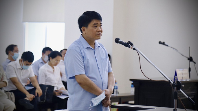 ອະດີດເຈົ້າຄອງນະຄອນຫຼວງ ຮ່າໂນ້ຍ ໄຊ້ແທນຄືນ 25 ຕື້ດົງ ໄດ້ຮັບຜ່ອນໂທດຈຳຄຸກລົງ 3 ປີ - 1 1655807029026940247612 - ອະດີດເຈົ້າຄອງນະຄອນຫຼວງ ຮ່າໂນ້ຍ ໄຊ້ແທນຄືນ 25 ຕື້ດົງ ໄດ້ຮັບຜ່ອນໂທດຈຳຄຸກລົງ 3 ປີ ອະດີດເຈົ້າຄອງນະຄອນຫຼວງ ຮ່າໂນ້ຍ ໄຊ້ແທນຄືນ 25 ຕື້ດົງ ໄດ້ຮັບຜ່ອນໂທດຈຳຄຸກລົງ 3 ປີ - 1 1655807029026940247612 - ອະດີດເຈົ້າຄອງນະຄອນຫຼວງ ຮ່າໂນ້ຍ ໄຊ້ແທນຄືນ 25 ຕື້ດົງ ໄດ້ຮັບຜ່ອນໂທດຈຳຄຸກລົງ 3 ປີ