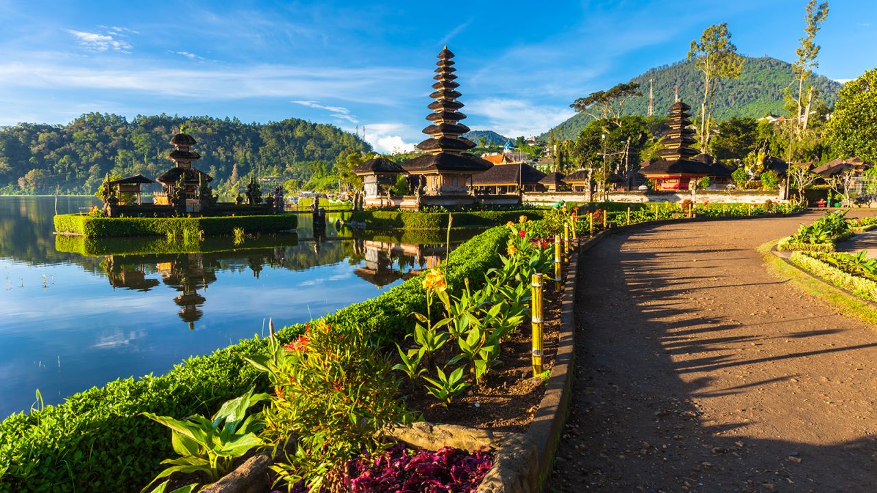 ບາຫລີຮຽກຮ້ອງລັດຖະບານຍົກເລີກ Visa on Arrival ສຳລັບຊາວຣັດເຊຍ ແລະ ອູແກຣນ ຫລັງພົບລັກລອບເຮັດວຽກຢ່າງຜິດກົດໝາຍ - 230310152102 bali stock - ບາຫລີຮຽກຮ້ອງລັດຖະບານຍົກເລີກ Visa on Arrival ສຳລັບຊາວຣັດເຊຍ ແລະ ອູແກຣນ ຫລັງພົບລັກລອບເຮັດວຽກຢ່າງຜິດກົດໝາຍ ບາຫລີຮຽກຮ້ອງລັດຖະບານຍົກເລີກ Visa on Arrival ສຳລັບຊາວຣັດເຊຍ ແລະ ອູແກຣນ ຫລັງພົບລັກລອບເຮັດວຽກຢ່າງຜິດກົດໝາຍ - 230310152102 bali stock - ບາຫລີຮຽກຮ້ອງລັດຖະບານຍົກເລີກ Visa on Arrival ສຳລັບຊາວຣັດເຊຍ ແລະ ອູແກຣນ ຫລັງພົບລັກລອບເຮັດວຽກຢ່າງຜິດກົດໝາຍ
