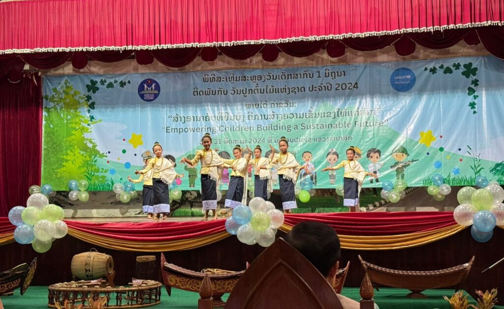 ຮອງນາຍົກລັດຖະມົນຕີກ່າວປາໄສ ໃນໂອກາດສະເຫລີມສະຫລອງວັນເດັກສາກົນ ຄົບຮອບ 99 ປີ (1/6/1925-1/6/2024) ທີ່ແຂວງຈໍາປາສັກ - 58657fc8 c0db 4adc a567 a83de3bec05e 1024x629 - ຮອງນາຍົກລັດຖະມົນຕີກ່າວປາໄສ ໃນໂອກາດສະເຫລີມສະຫລອງວັນເດັກສາກົນ ຄົບຮອບ 99 ປີ (1/6/1925-1/6/2024) ທີ່ແຂວງຈໍາປາສັກ