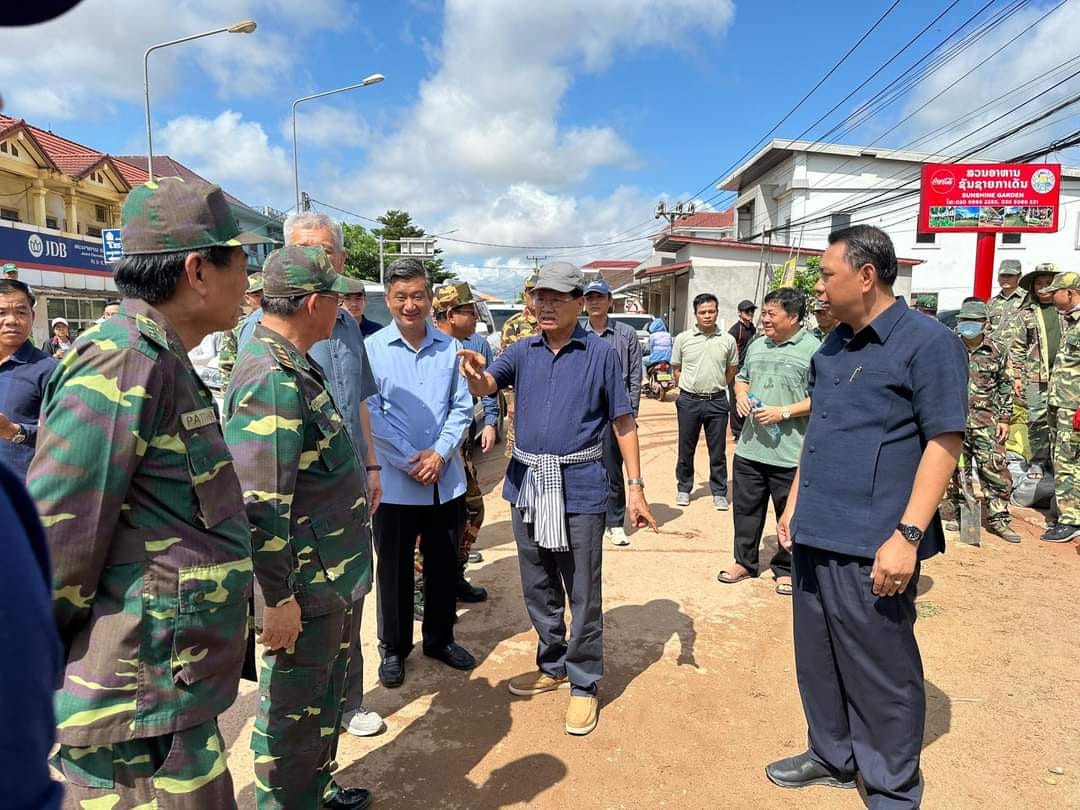 ປະທານປະເທດເຄື່ອນໄຫວຕິດຕາມ, ຊີ້ນຳ ແລະ ມອບເຄື່ອງຊ່ວຍເຫລືອຜູ້ປະສົບໄພນໍ້າຖ້ວມ ຢູ່ຈຸດຕ່າງໆ ໃນນະຄອນຫລວງວຽງຈັນ - 4600353 - ປະທານປະເທດເຄື່ອນໄຫວຕິດຕາມ, ຊີ້ນຳ ແລະ ມອບເຄື່ອງຊ່ວຍເຫລືອຜູ້ປະສົບໄພນໍ້າຖ້ວມ ຢູ່ຈຸດຕ່າງໆ ໃນນະຄອນຫລວງວຽງຈັນ ປະທານປະເທດເຄື່ອນໄຫວຕິດຕາມ, ຊີ້ນຳ ແລະ ມອບເຄື່ອງຊ່ວຍເຫລືອຜູ້ປະສົບໄພນໍ້າຖ້ວມ ຢູ່ຈຸດຕ່າງໆ ໃນນະຄອນຫລວງວຽງຈັນ - 4600353 - ປະທານປະເທດເຄື່ອນໄຫວຕິດຕາມ, ຊີ້ນຳ ແລະ ມອບເຄື່ອງຊ່ວຍເຫລືອຜູ້ປະສົບໄພນໍ້າຖ້ວມ ຢູ່ຈຸດຕ່າງໆ ໃນນະຄອນຫລວງວຽງຈັນ
