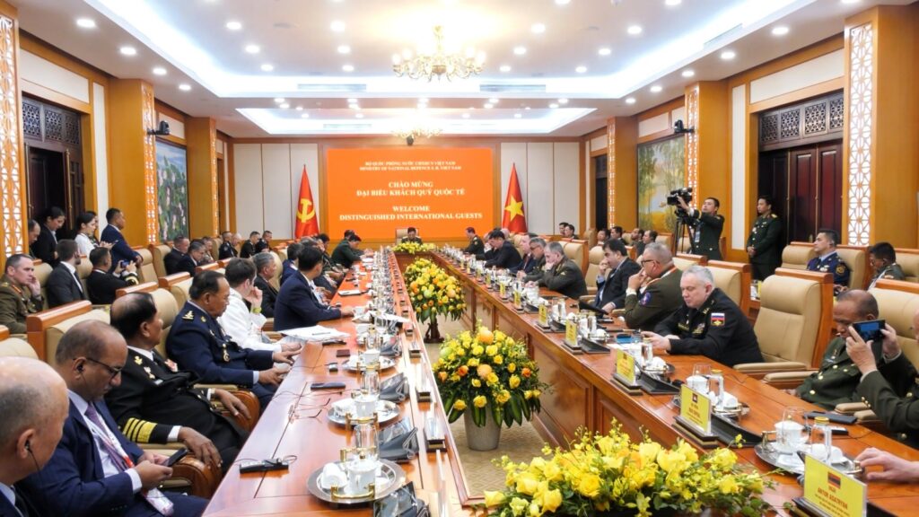 ລັດຖະມົນຕີກະຊວງປ້ອງກັນປະເທດແຫ່ງ ສສ.ຫວຽດນາມ ຕ້ອນຮັບບັນດາປະເທດຕ່າງໆ ທີ່ເຂົ້າຮ່ວມງານວາງສະແດງສິນຄ້າປ້ອງກັນຊາດສາກົນຫວຽດນາມ ປະຈຳປີ 2024. - 471001441 618316693876033 4424083175081050774 n 1024x576 - ລັດຖະມົນຕີກະຊວງປ້ອງກັນປະເທດແຫ່ງ ສສ.ຫວຽດນາມ ຕ້ອນຮັບບັນດາປະເທດຕ່າງໆ ທີ່ເຂົ້າຮ່ວມງານວາງສະແດງສິນຄ້າປ້ອງກັນຊາດສາກົນຫວຽດນາມ ປະຈຳປີ 2024. ລັດຖະມົນຕີກະຊວງປ້ອງກັນປະເທດແຫ່ງ ສສ.ຫວຽດນາມ ຕ້ອນຮັບບັນດາປະເທດຕ່າງໆ ທີ່ເຂົ້າຮ່ວມງານວາງສະແດງສິນຄ້າປ້ອງກັນຊາດສາກົນຫວຽດນາມ ປະຈຳປີ 2024. - 471001441 618316693876033 4424083175081050774 n 1024x576 - ລັດຖະມົນຕີກະຊວງປ້ອງກັນປະເທດແຫ່ງ ສສ.ຫວຽດນາມ ຕ້ອນຮັບບັນດາປະເທດຕ່າງໆ ທີ່ເຂົ້າຮ່ວມງານວາງສະແດງສິນຄ້າປ້ອງກັນຊາດສາກົນຫວຽດນາມ ປະຈຳປີ 2024.