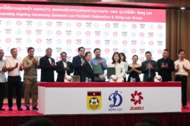 ພິທີເຊັນສັນຍາຮ່ວມມືລະຫວ່າງ ສຕລ ແລະ ກຸ່ມບໍລິສັດ ດົງລຶກ  - 506022142 702575099322438 366367018671313382 n 270x180 - Laophattananews